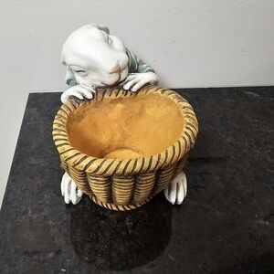 Decorative Rabbit Planter with Basket